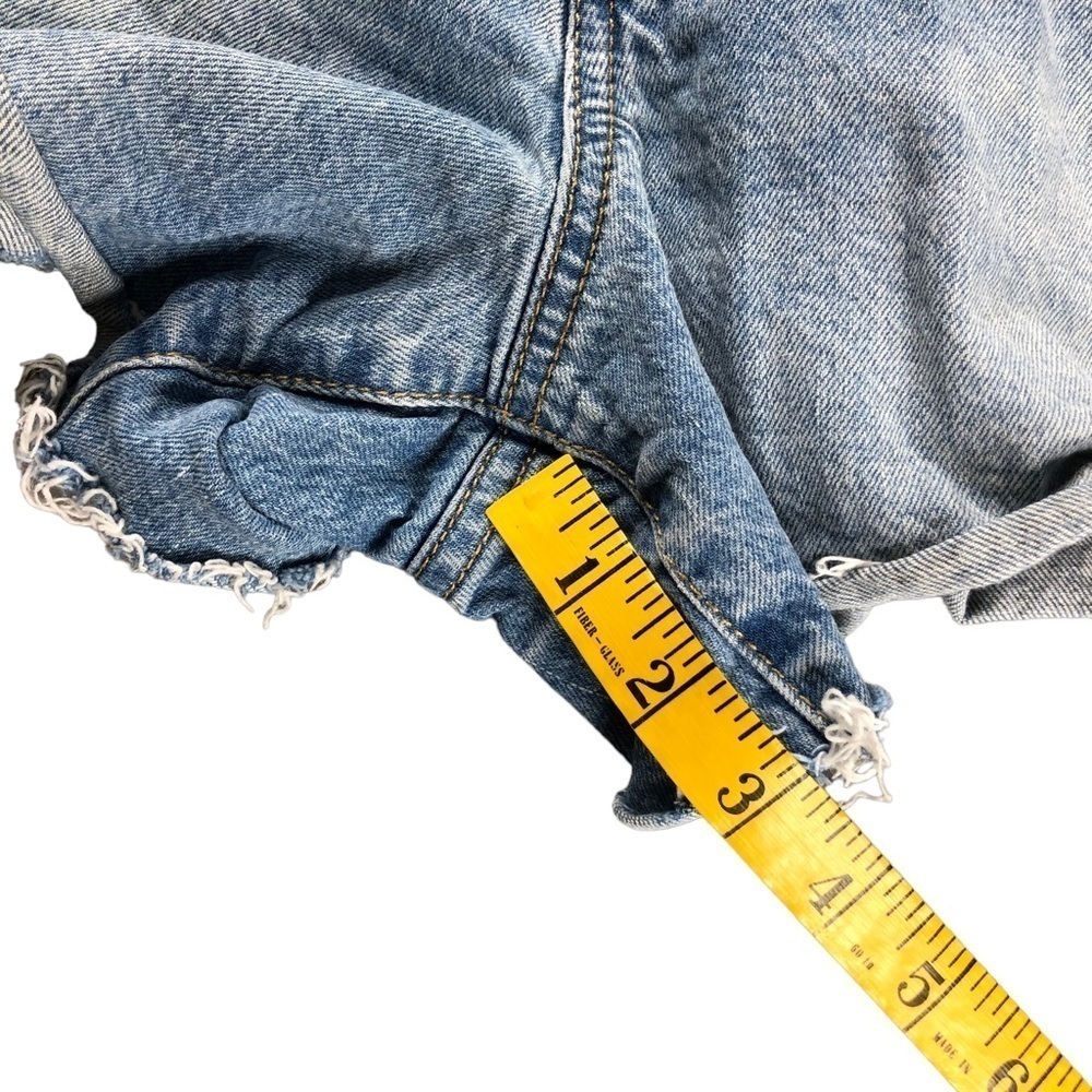 Universal Thread Vintage Mini Button Fly Raw Hem … - image 6